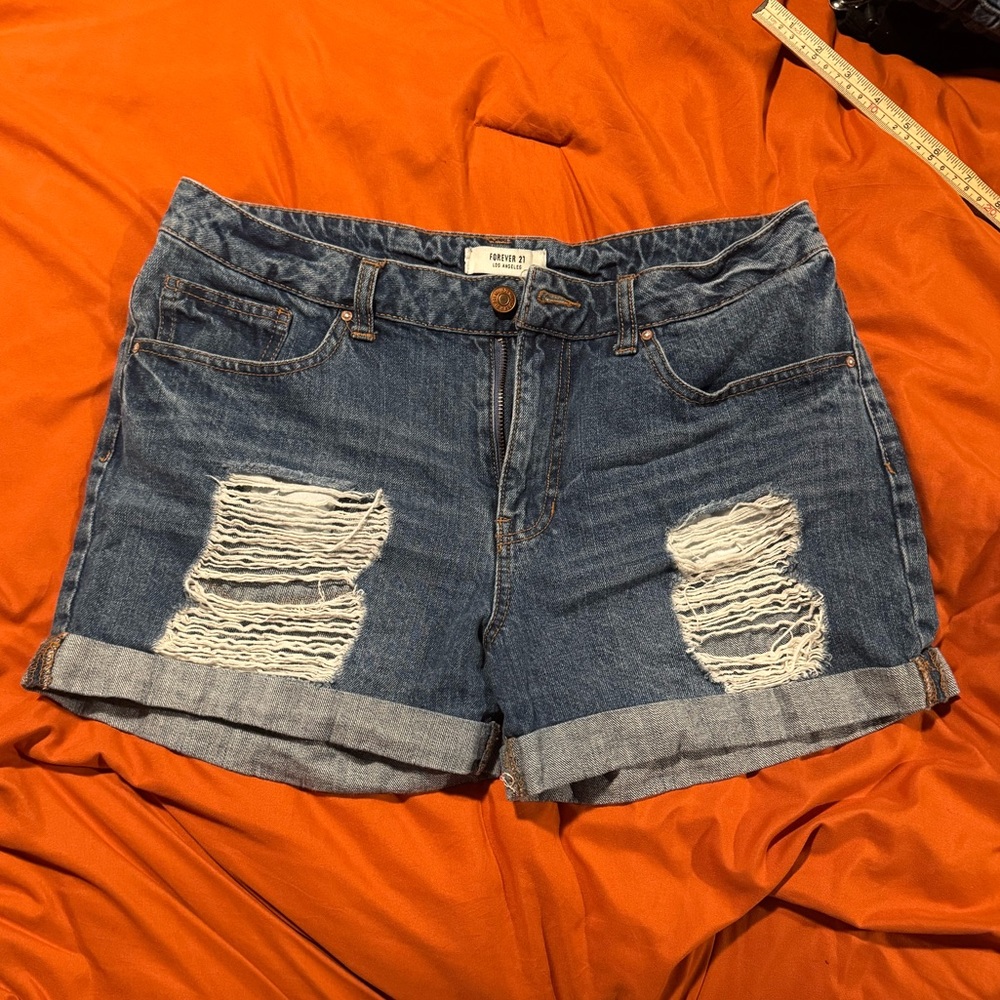 Forever21 Denim Distressed Women Jean Shorts w28